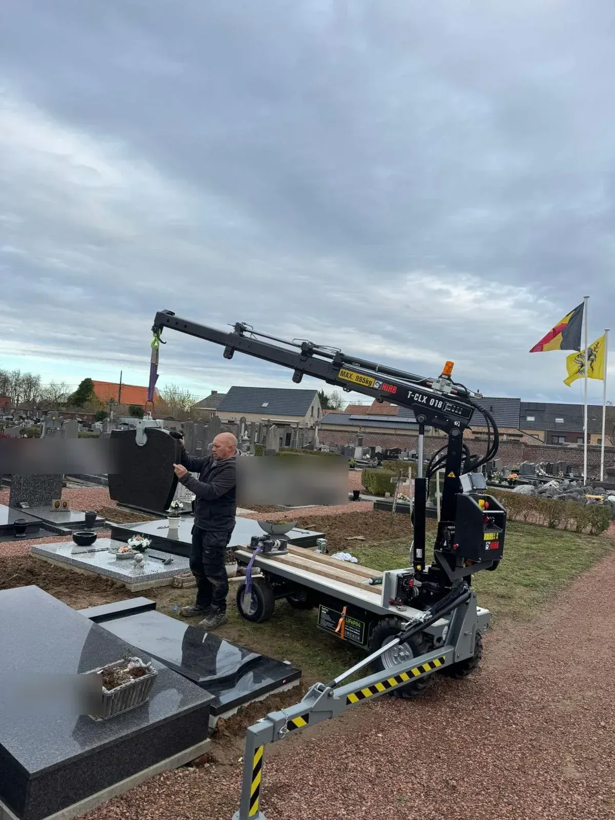 Grafsteen kraan, gedenkmonument door GranietFix